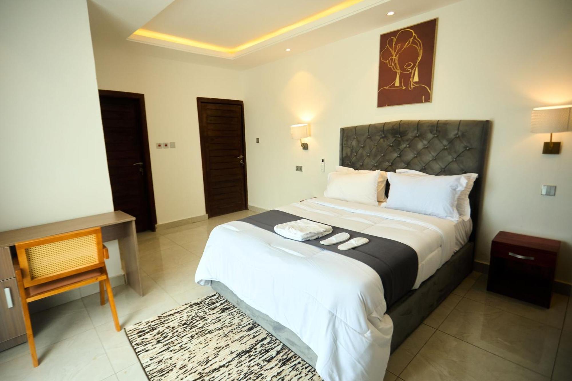 Aiden Homes And Apartments Hotel 코포리두아 외부 사진