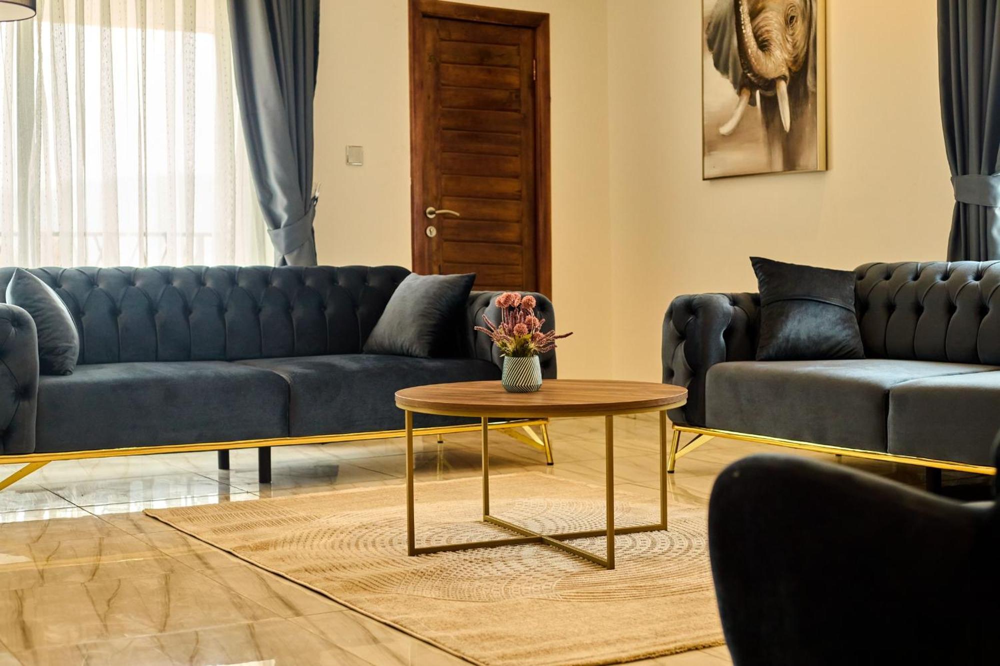 Aiden Homes And Apartments Hotel 코포리두아 외부 사진