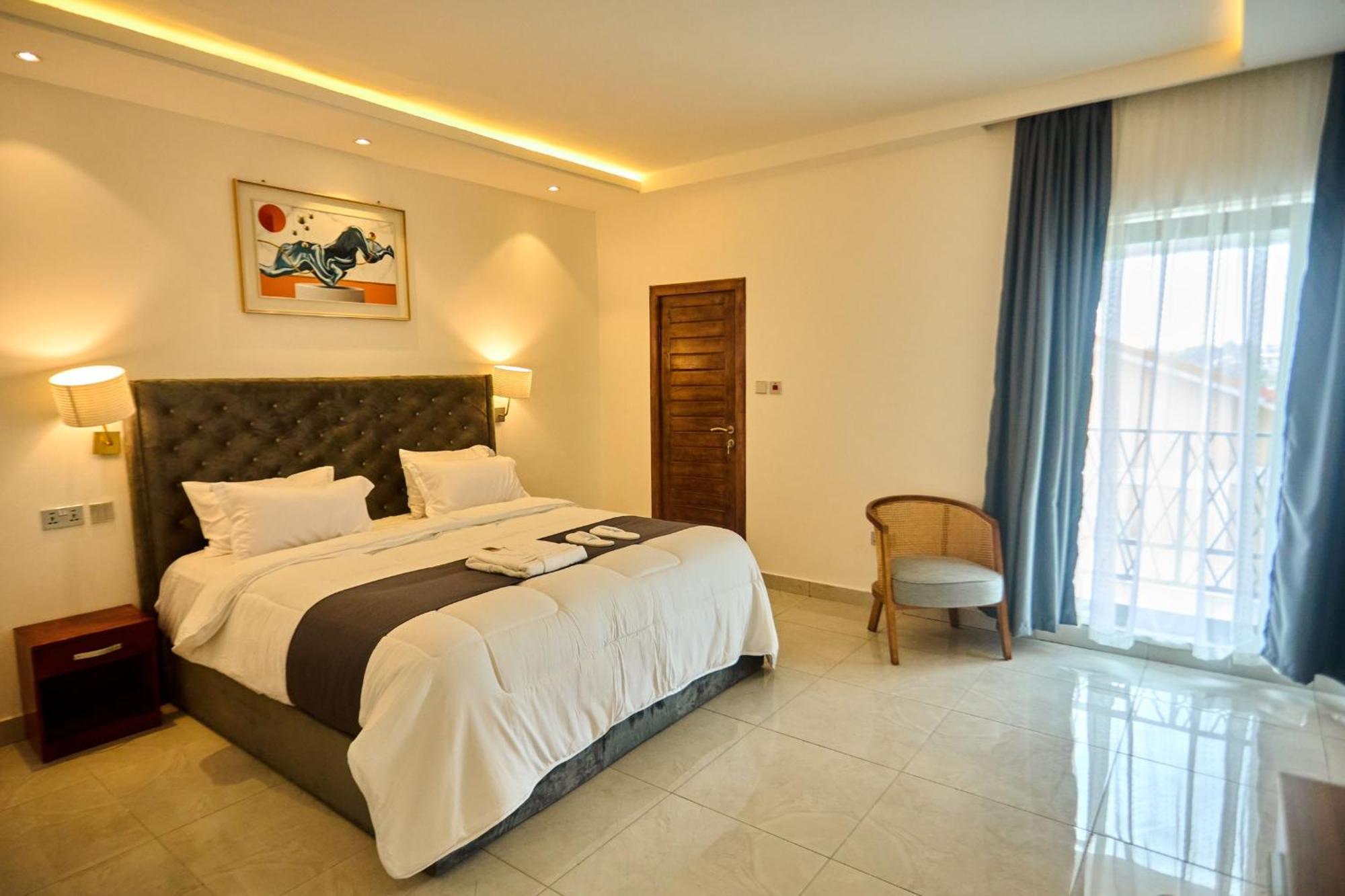 Aiden Homes And Apartments Hotel 코포리두아 외부 사진