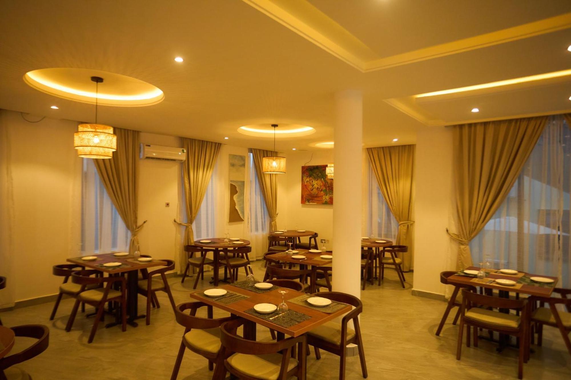 Aiden Homes And Apartments Hotel 코포리두아 외부 사진