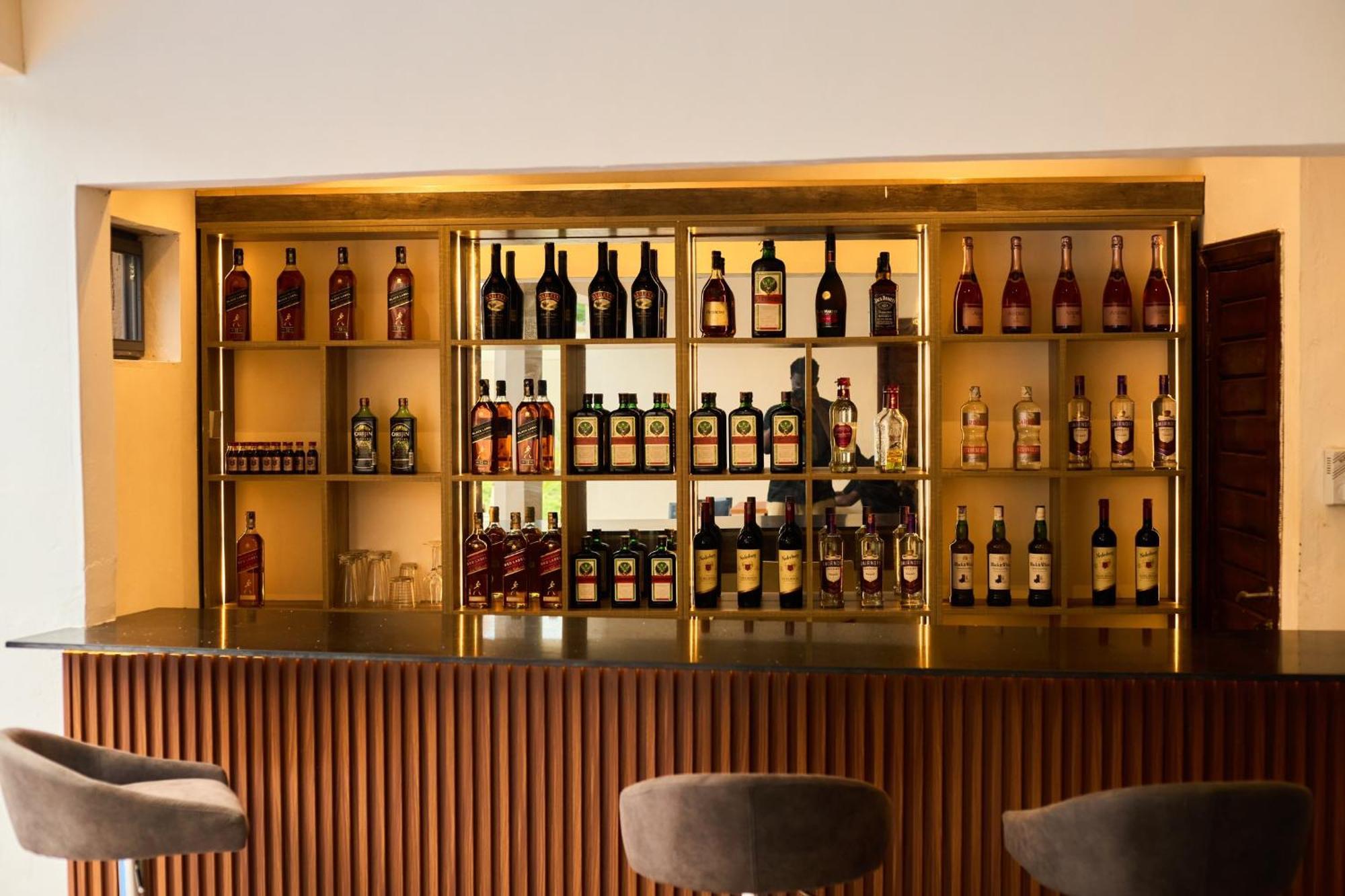 Aiden Homes And Apartments Hotel 코포리두아 외부 사진
