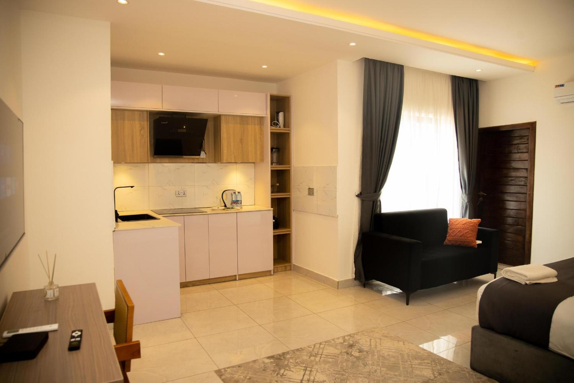 Aiden Homes And Apartments Hotel 코포리두아 외부 사진