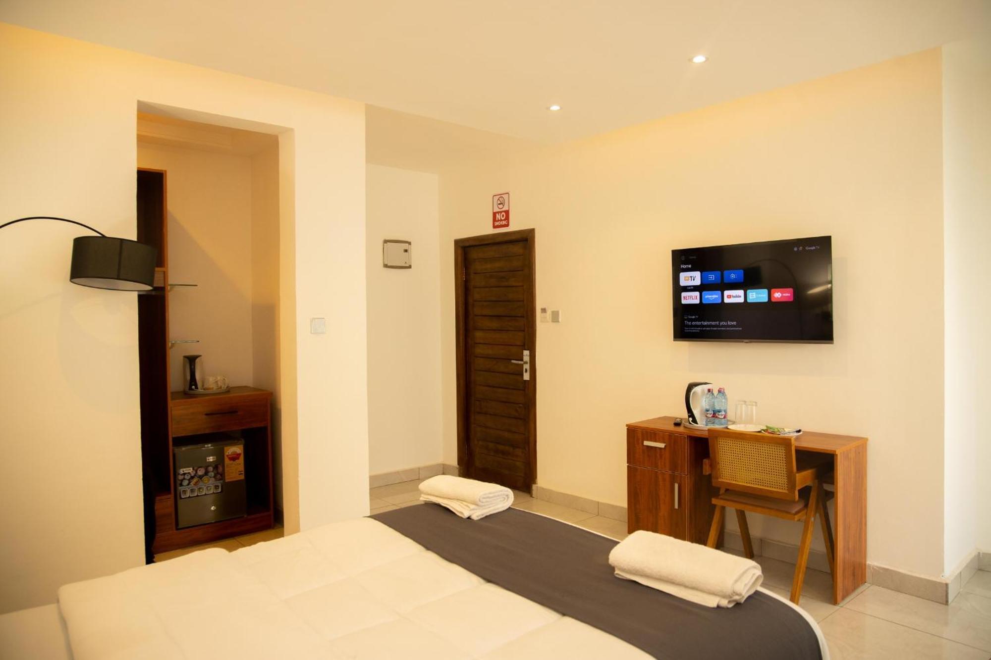 Aiden Homes And Apartments Hotel 코포리두아 외부 사진