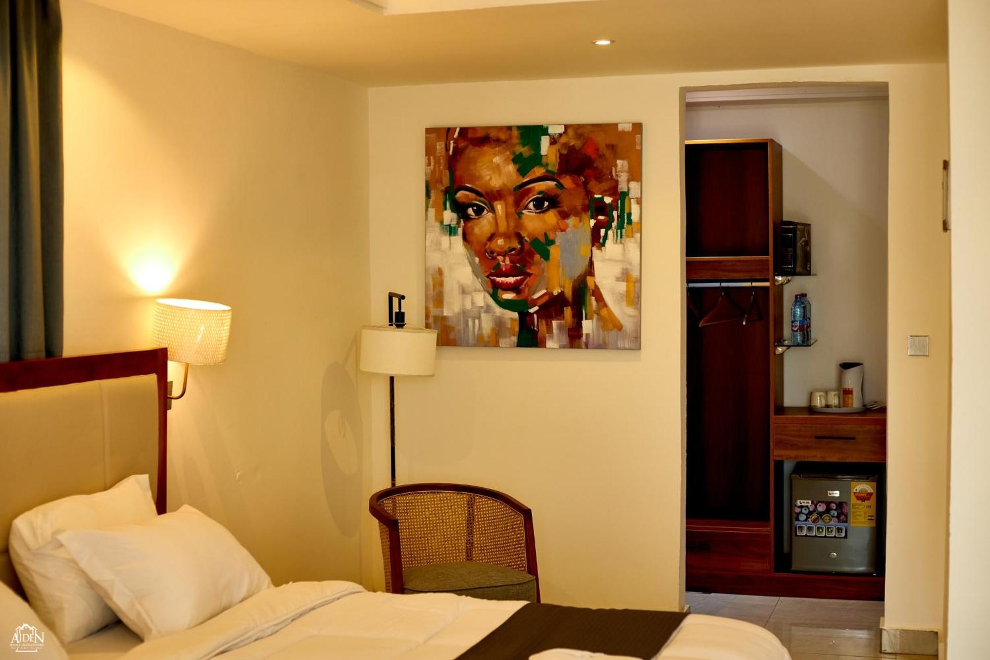 Aiden Homes And Apartments Hotel 코포리두아 외부 사진